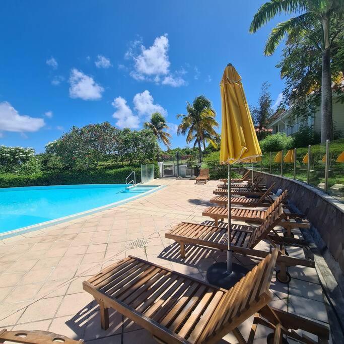 Magnifique Studio Pierre Et Vacances Piscine & Plage Сент-Анн Екстер'єр фото